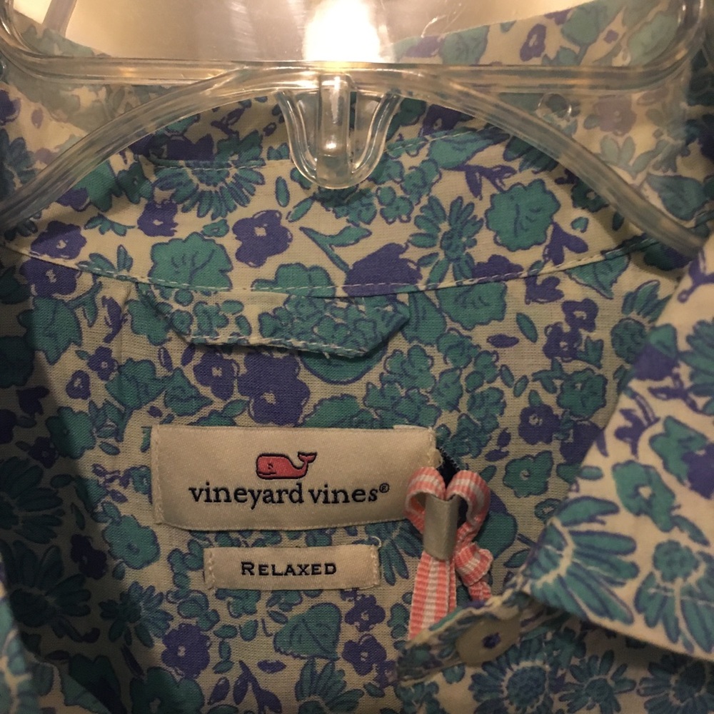 NWT Vineyard Vines shirt - Picture 3 of 6